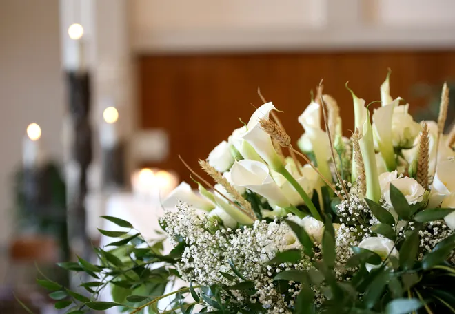 blommor till dödsbo efter städ